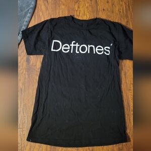 Deftones tshirt size small